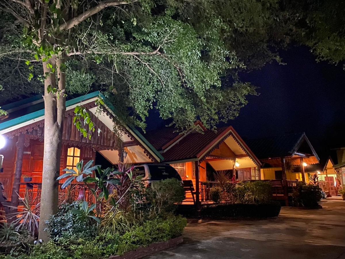 Ruanmai Style Resort 1 Ban Nong Nam Khan Eksteriør bilde